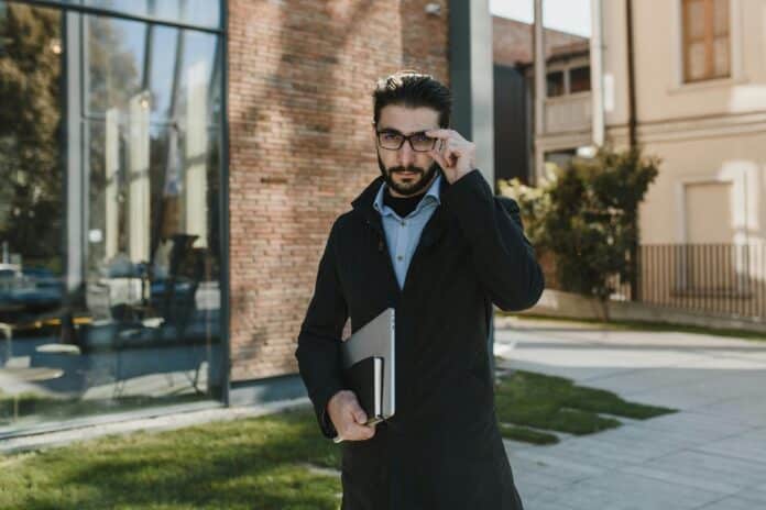 Glasses to Your Outfits