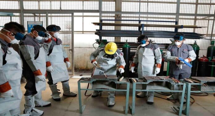 Safety Training Course Retail Businesses Can Reduce Slips, Trips and Falls